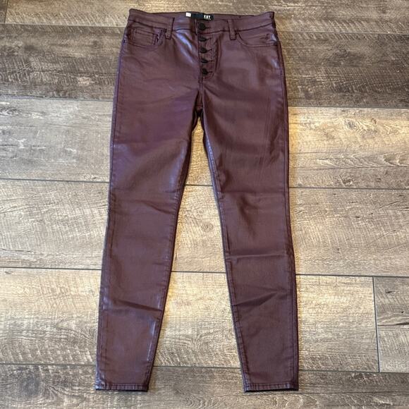 NWOT Kut from the Kloth Mia High Rise Skinny Wet Look Bordeaux Jeans Size 8 - Picture 3 of 12